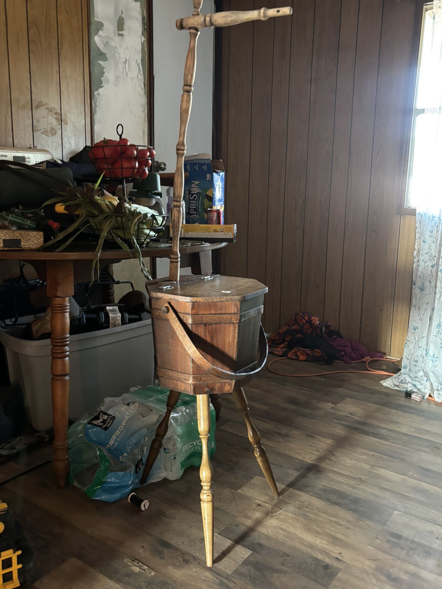 Antique Lamp That Works Very Old Not Sure How old But Would Make A Cool Man Cave Piece Or Just An Interesting Conversation Piece
