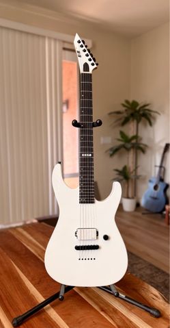ESP E-II M-I NT Snow White