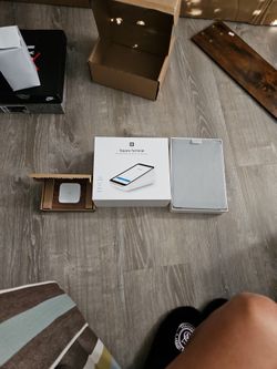 Square Tap Reader, Square Terminal And 9th Generation 64gb Wifi Ipad