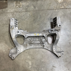 08-20 Infiniti G35 G37 370Z  Front Subframe Cradle RWD