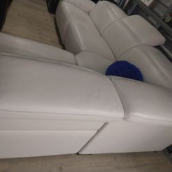 SECTIONAL GENUINE LEATHER RECLINER ELECTRIC WHITE COLOR.. DELIVERY SERVICE AVAILABLE 💥✅🧀