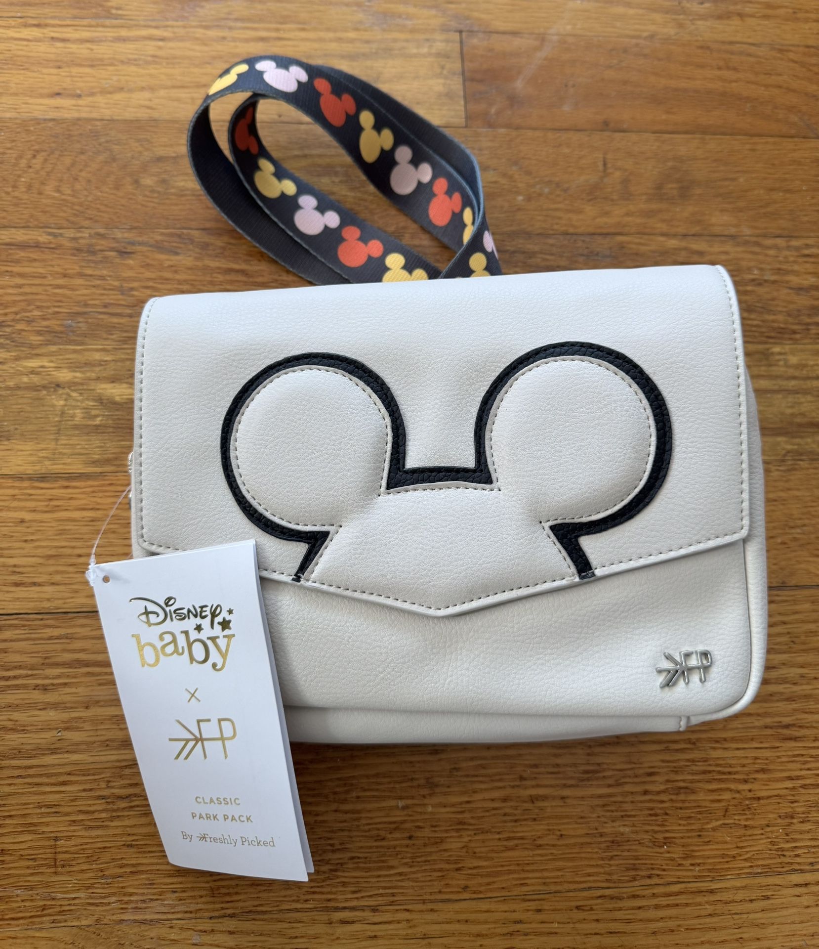 Mickey mania Fanny pack