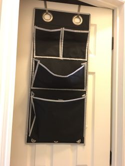 Door hanging pockets