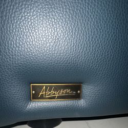 Leather Sectional Recliner 