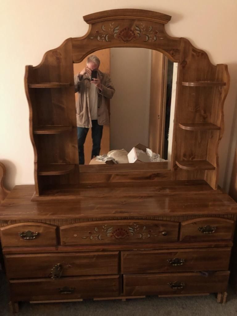 Queen Bedroom Set