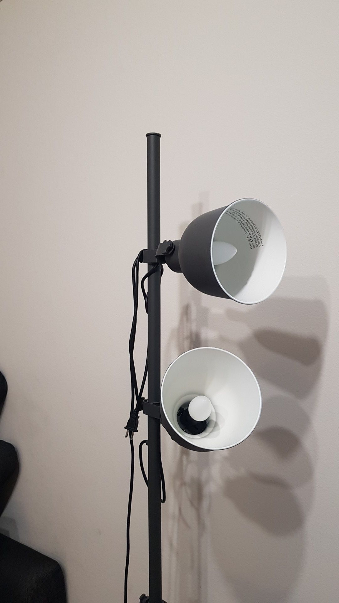 Floor Lamp with 3 spots and LED bulbs. Grey and Metal