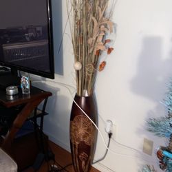 Beautiful Big wood vase home decor with natural flowers. hand carved corner or center piece great condition  spa  office living room item take a look 