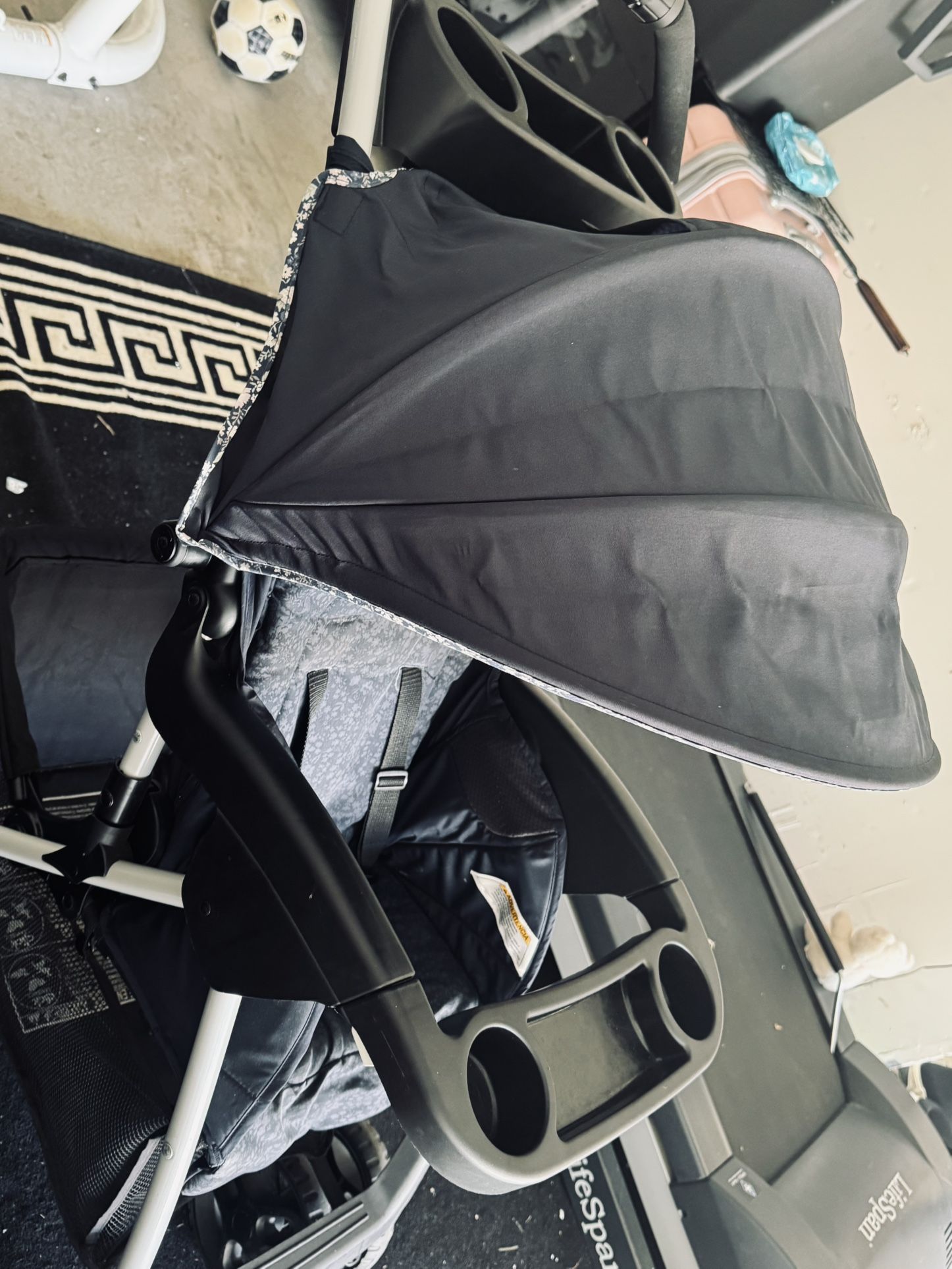 Baby stroller
