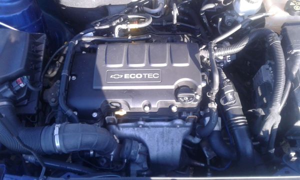 Chevy Cruze engine 1.4 turbo low miles for Sale in Miami