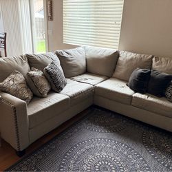 Sectional couch