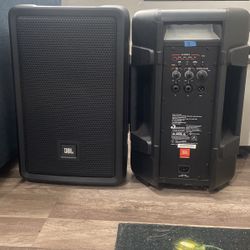 Bocinas De 10  Pulgadas.   JBL