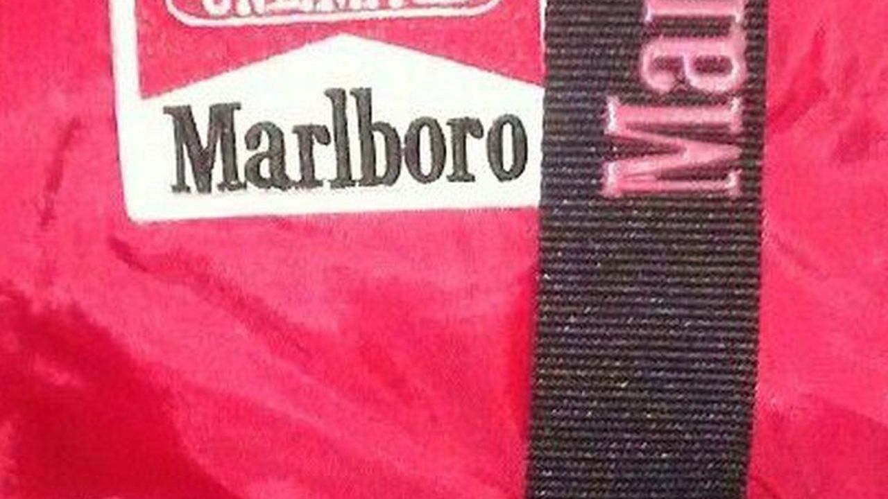 Marlboro unlimited sleeping bag