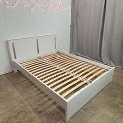 Queen size white sturdy bed frame with slats
