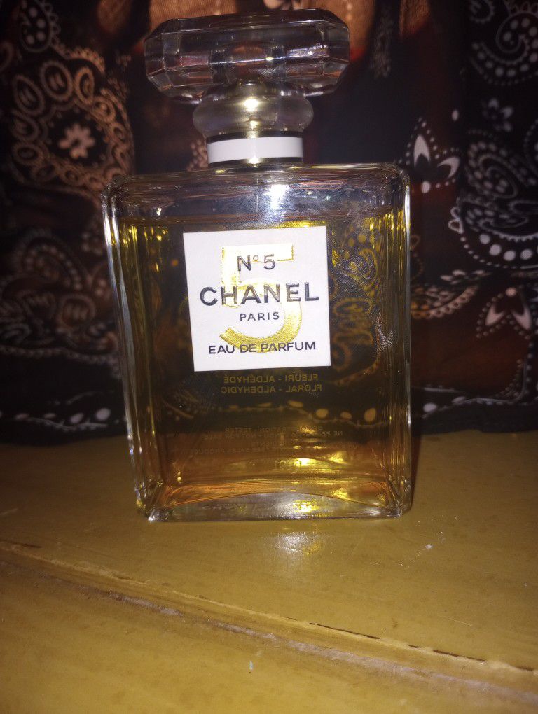 Chanel No 5 Perfume 