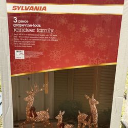 Reindeer Family Yard Decor