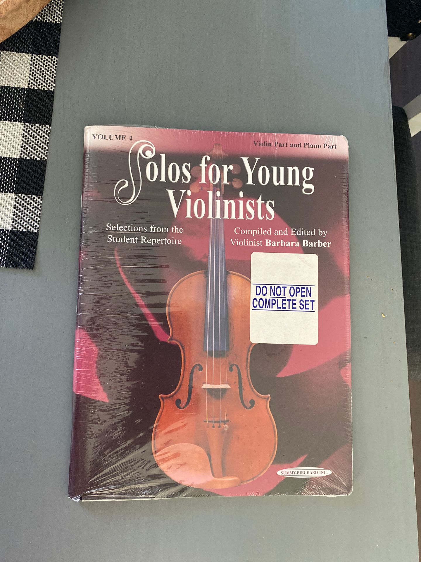 BRAND NEW violin book