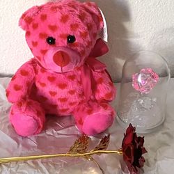 ALL for $15 🩷❤️🧸🌹