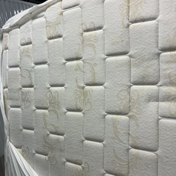 Queen Bed Mattress