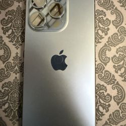iPhone 15 Pro ** Unlocked **