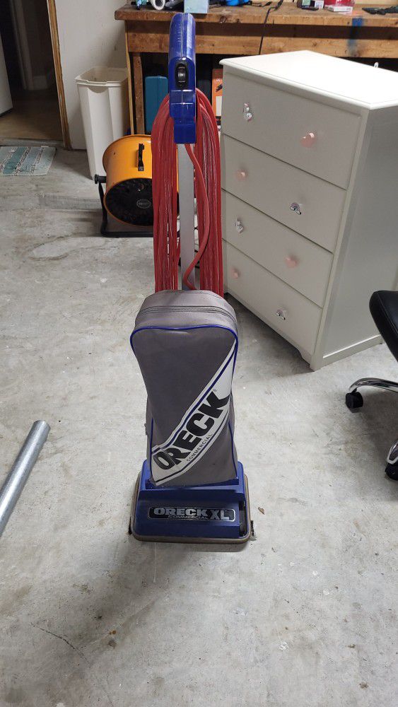 Oreck Up Right Commercial Vacuum