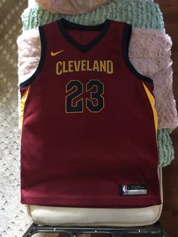 Kids Lebron James Nike Jersey size L