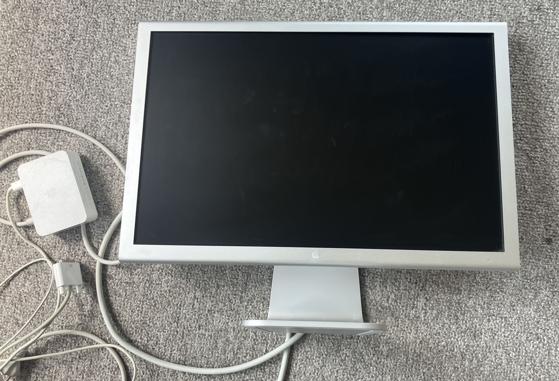 Apple Cinema HD Display A1082 23”