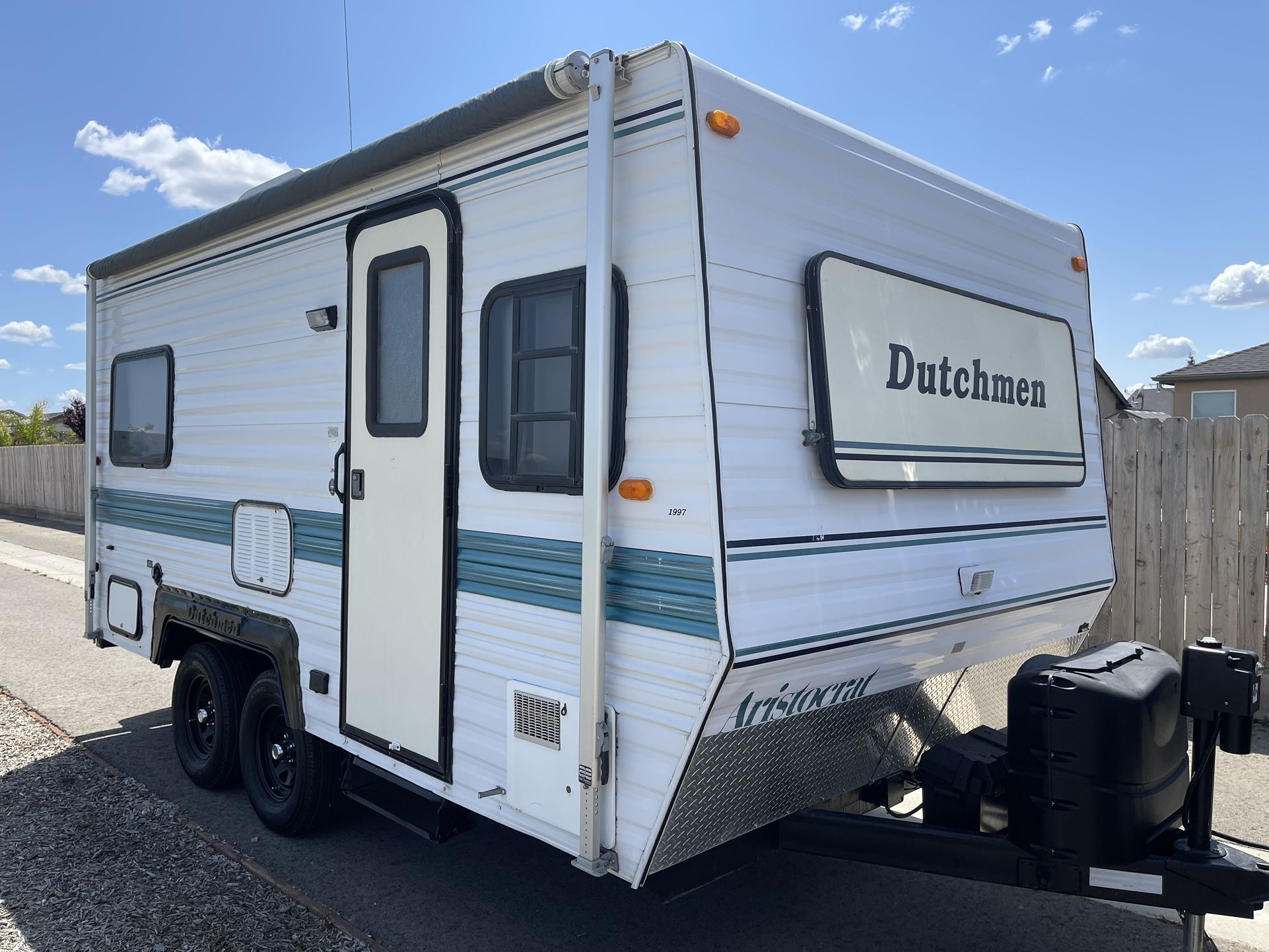 1997 Dutchmen Travel Trailer