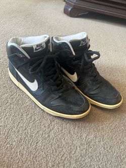 Men’s Nike dunks