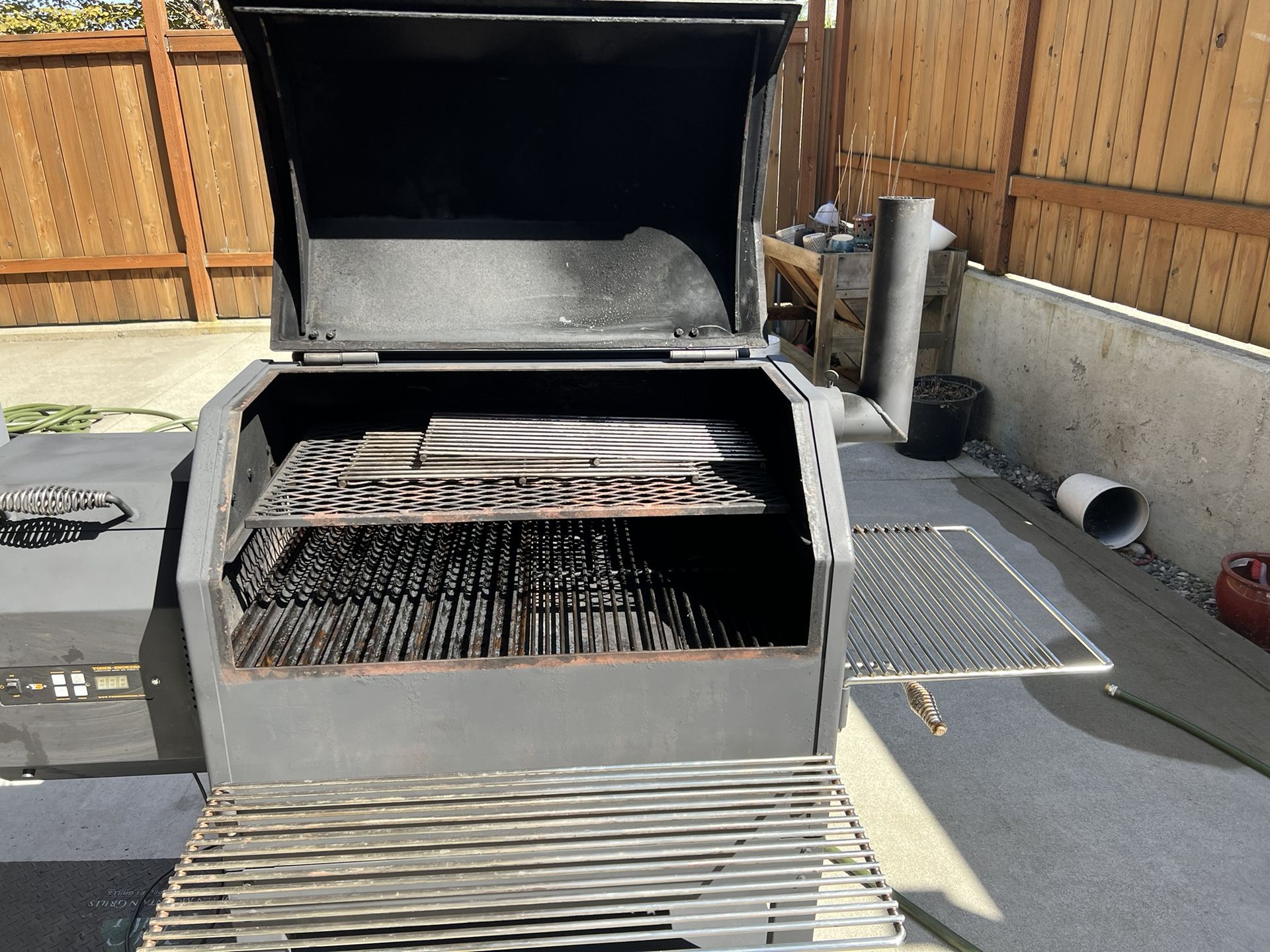 barbeque for Sale in Lynnwood, WA OfferUp