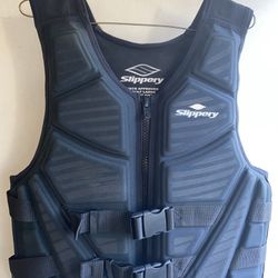 Jet Ski / Waverunner PFD (life Vest) Size Large 
