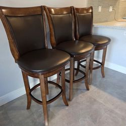 3 Bar Stools