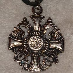 12.5 INCH METAL PENDANT NECKLACE
