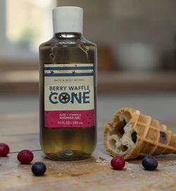 Bath & Body Works Berry Waffle Cone Shower Gel 10 oz New Sealed Aloe + Vitamin E