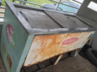 Old bottle styled Dr.Pepper cold box