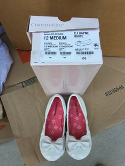 New white flats size 12
