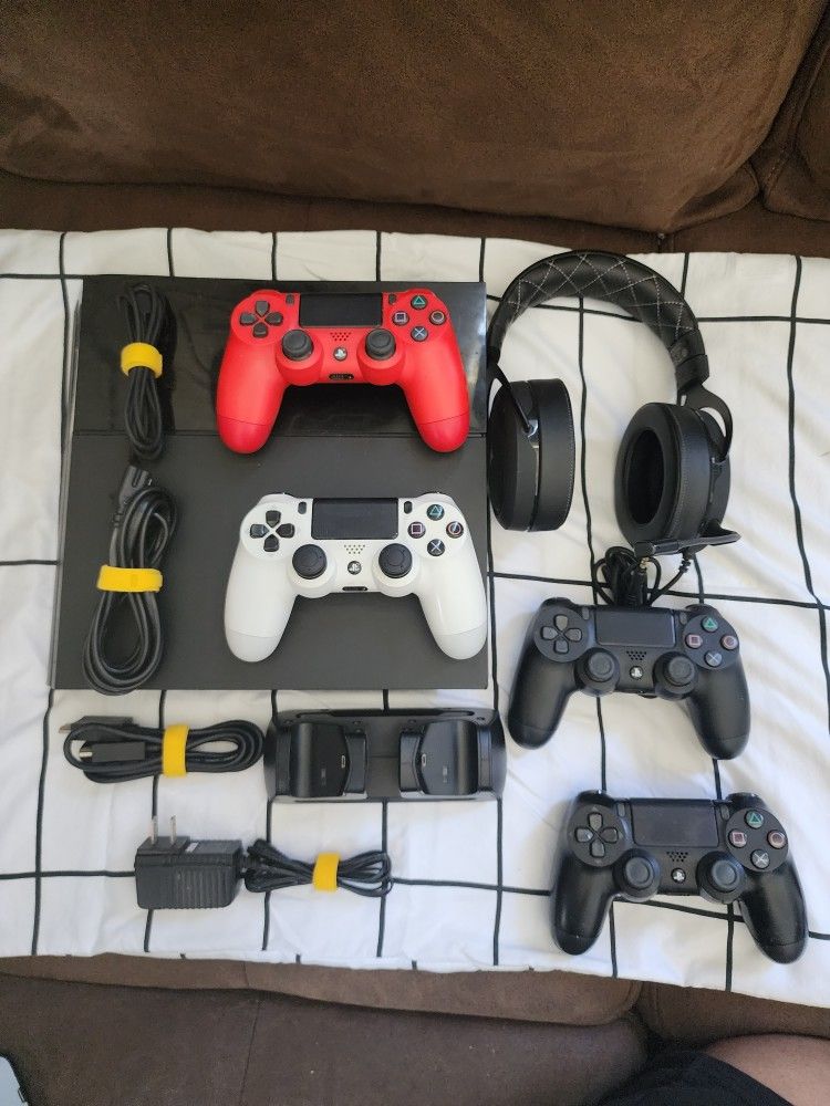 PS4 and Accessories