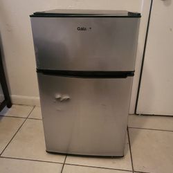 Mini Fridge Ans Freezer.