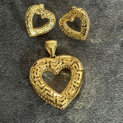 18k Saudi Gold Half Set