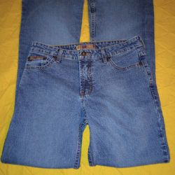 #10 • Juniors Denim's  28-inch Waist • by  l.e.l