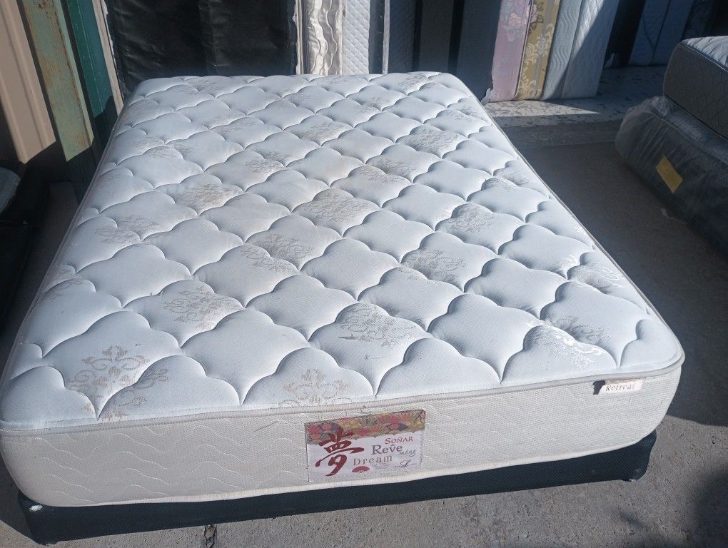 Queen Used Mattress And Box Spring