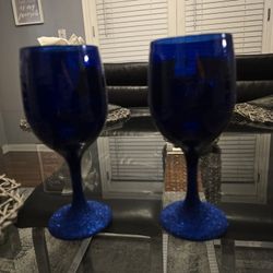 Beautiful Blue Wine Glasses (Glitter At Bottom)!!!