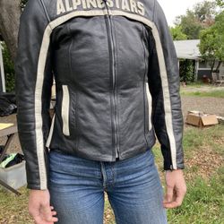 Women’s Motorcycle Gear