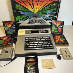 Magnavox Odyssey 2 Video Game System W/ 4 Games - No Power Cord - Untested