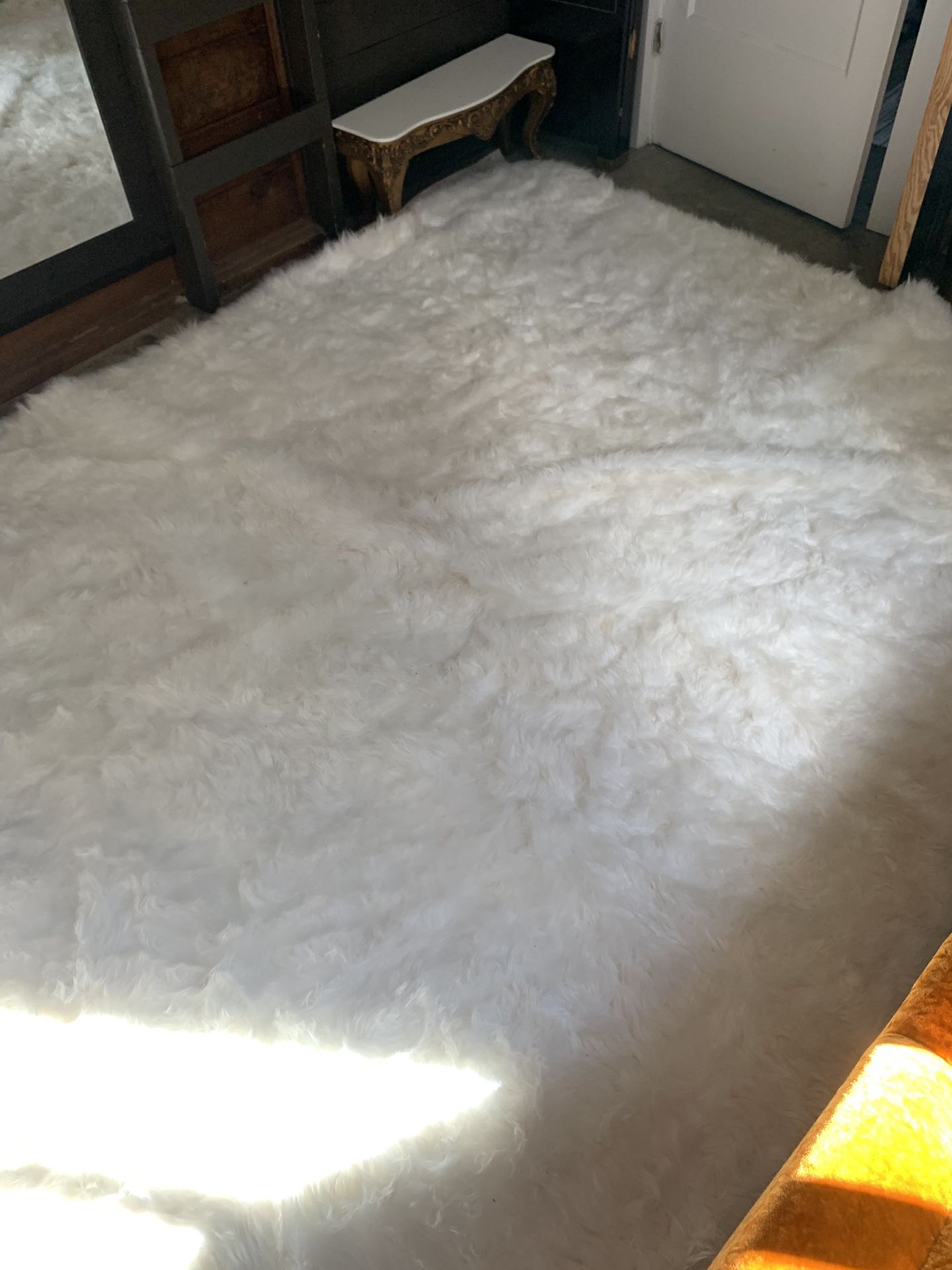 Faux Fur nuLoom Rug 6’x9’