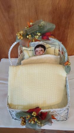 "Blessings Of Autumn" #4386 2A - Baby 7" - Basket 10"