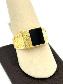 14K YELLOW GOLD BLACK STONE SIGNET RING SIZE 11 6.84G USED