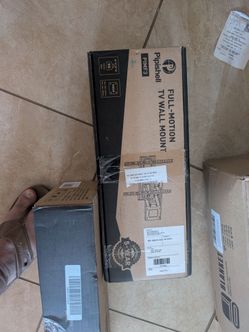 Full motion tv wall mount 26" to 55"