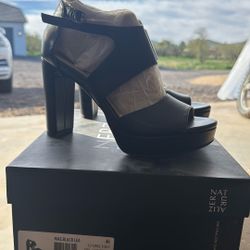 Women’s Naturalizer Platform 