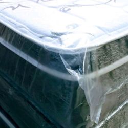 King Size New Thick Pillow Top Bed Can Deliver 