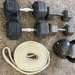 Assorted Workout Equipment 